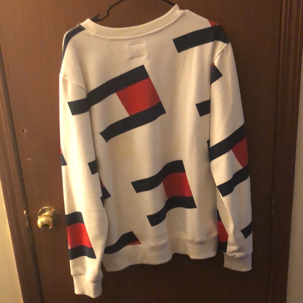 Sweatshirt - Picture 2 of 2